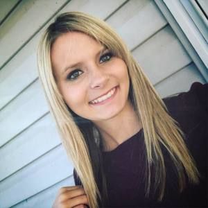 Meet your Posher, Alexis